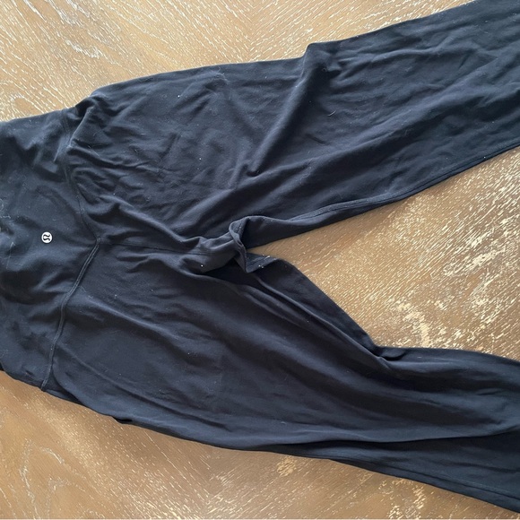 Lululemon black align joggers - Picture 4 of 4